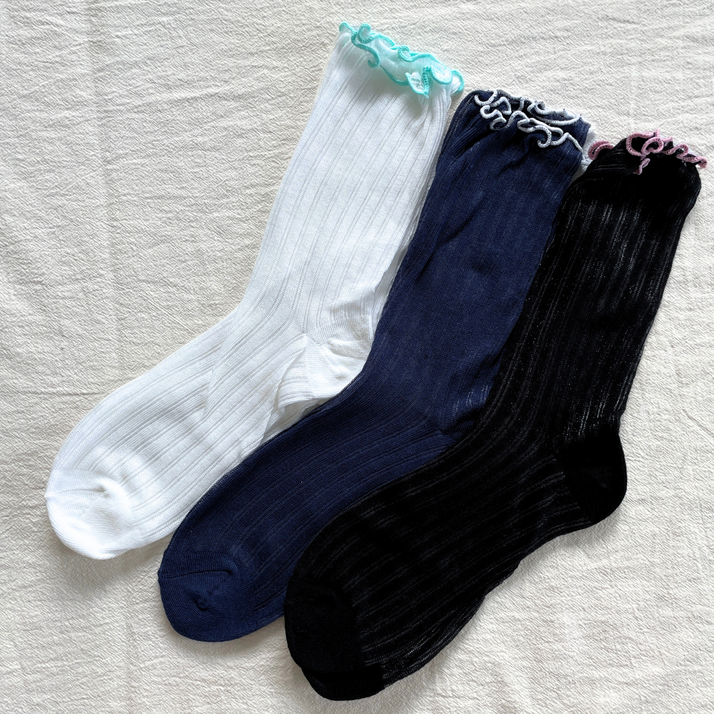 SHEER | RUFFLE SOCKS