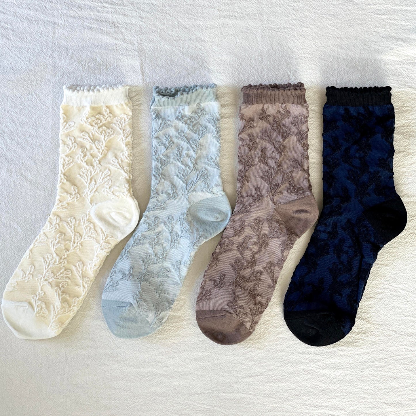 RUFFLE FLORAL SOCKS | TULIP