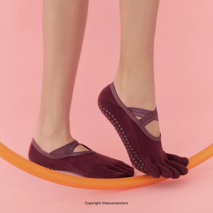 TOE STRAP NON SLIP SOCKS | YOGA | PILATES